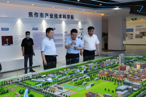 焦作市委第五巡察組一行蒞臨設(shè)計(jì)城參觀調(diào)研